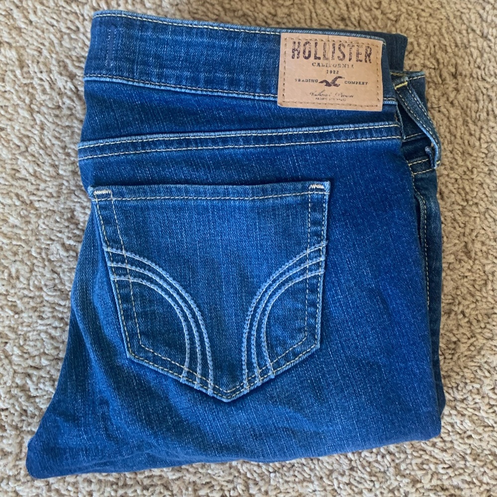 Hollister skinny jeans